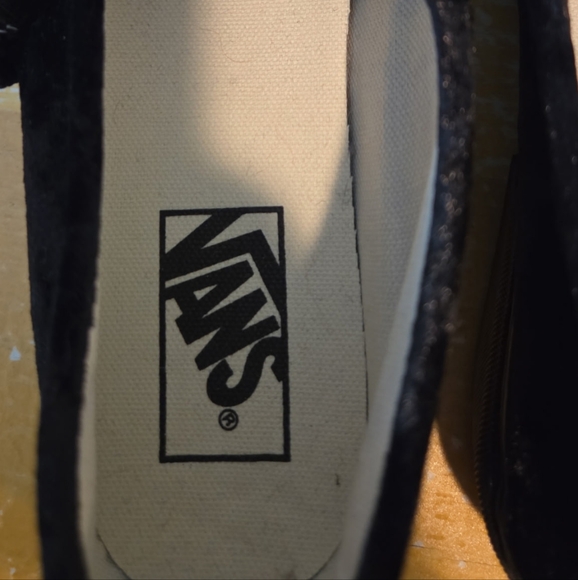 Vans Women's Black Mary Jane Velvet Loafers Size 9 - Picture 5 of 5